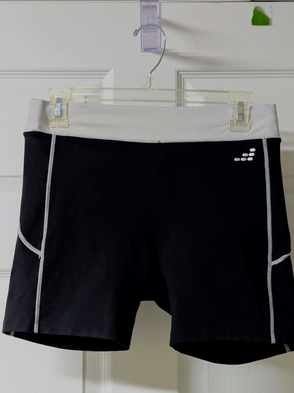 Women's Black Athletic Shorts -Sz Mediun